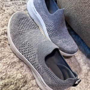 Skechers go walk size 7.5